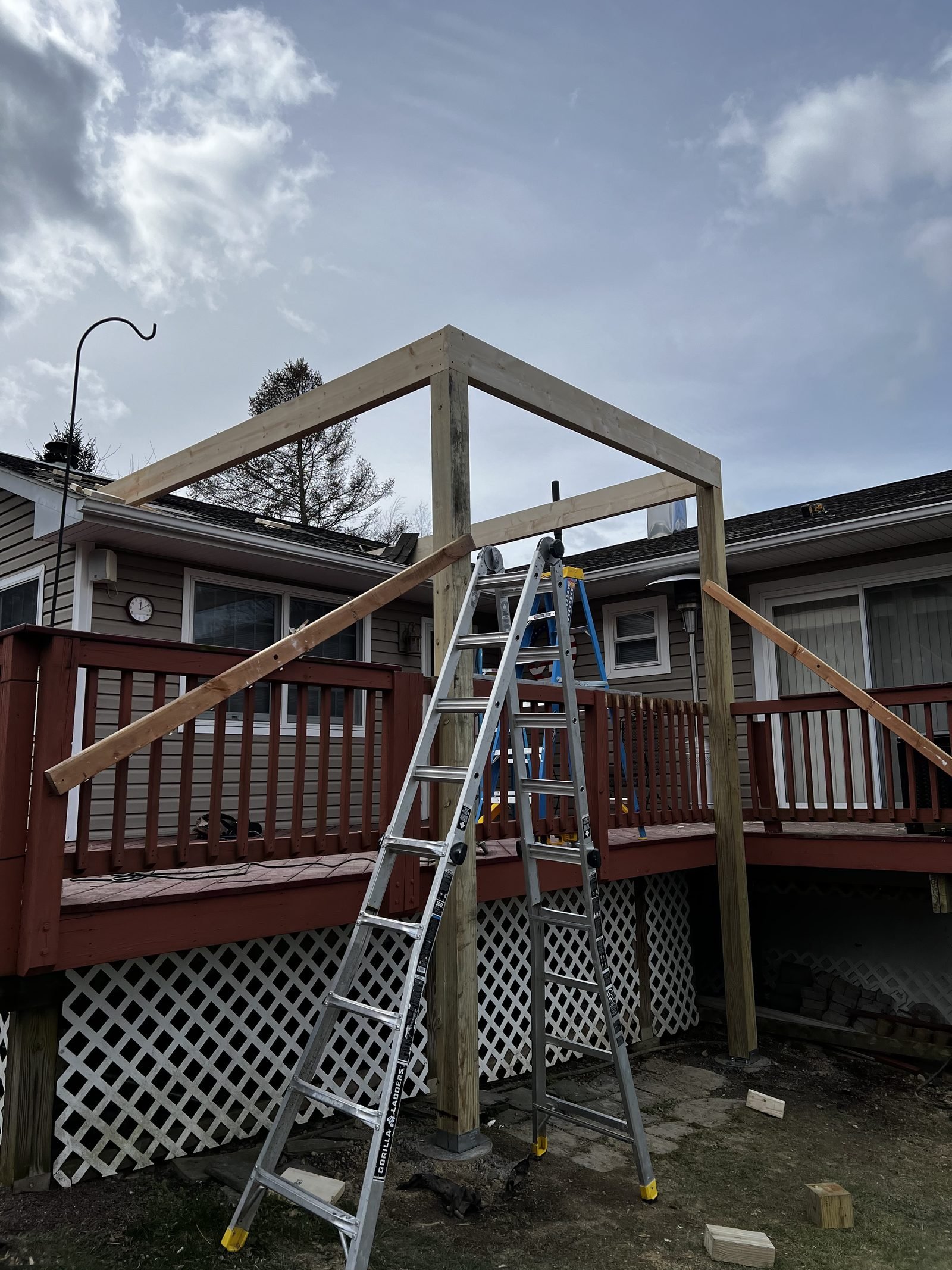 Skillvio Decks & Patios project - Pergola Build — Framing
